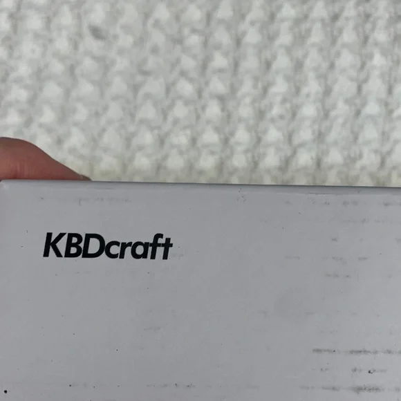 Low Profile Ergo-Split Keyboard - Picture 3 of 11